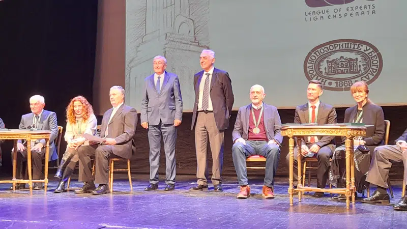 Za zlo koje živimo odgovorni su ćutanje i kukavičluk intelektualaca  1