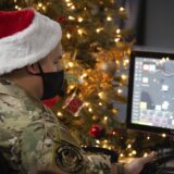 Američka komanda i ove godine prati kretanje Deda Mraza koga kovid neće zaustaviti 2