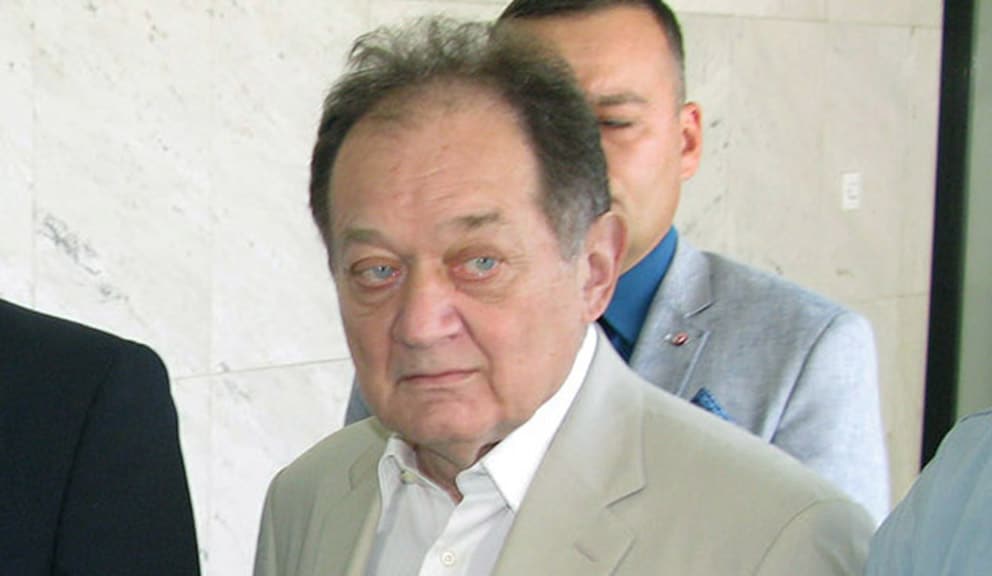 Da li Srbija treba da ukine promenu računjanja vremena sa zimskog na letnje? 3 Da li Srbija treba da ukine promenu računjanja vremena sa zimskog na letnje? 3