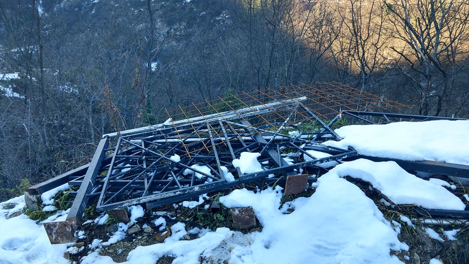 Užičani nezadovoljni prizorom na ulazu u Stari grad, nadležni kažu da će reagovati 1