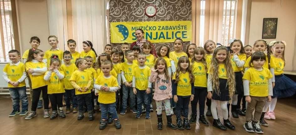 “Sanjalice” i “Tanjalice” pevaju za Vukašina 1