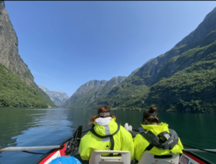 Otišli smo jer smo poželeli samo da dostojanstveno živimo (FOTO) 11