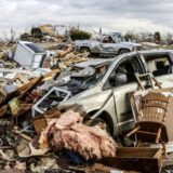 Najmanje 83 mrtvih u naletu razornog tornada u SAD 14