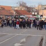 U Kragujevcu u subotu blokada na kružnom toku kod „Metroa” 1