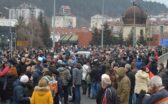Na blokadi u Užicu otet mobilni telefon novinaru Danasa (FOTO/VIDEO) 6
