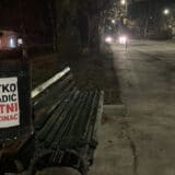 Nalepnice "Ratko Mladić osuđen za genocid" i u Boru (FOTO) 2