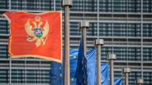 Mediji: Crna Gora ipak zatvara svih pet poglavlja, Francuska promenila stav