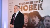 Dušan Kovačević 2 Na premijeri ovacije za Kovačevićev film "Nije loše biti čovek" (FOTO) 9