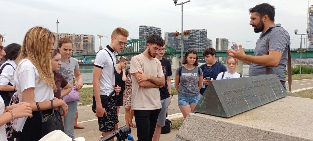 Da se fašizam ne ponovi i istorijske činjenice sačuvaju od mraka i zaborava 2