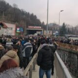 Skupština slobodne Srbije traži povlačenje prijava protiv demontranata 4