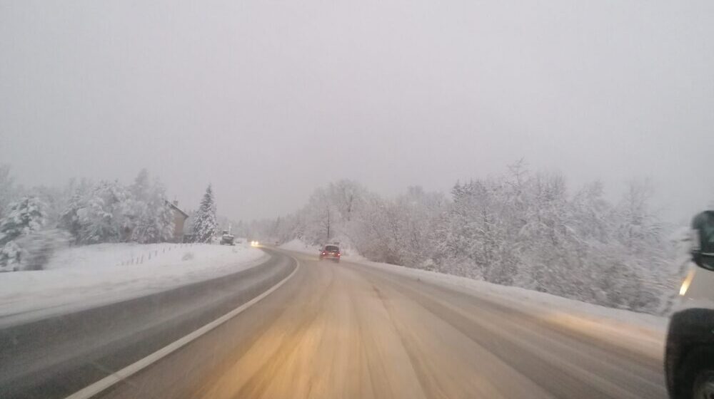 U užičkom kraju saobraćaj usporen, zabrana kretanja za teretna vozila 1
