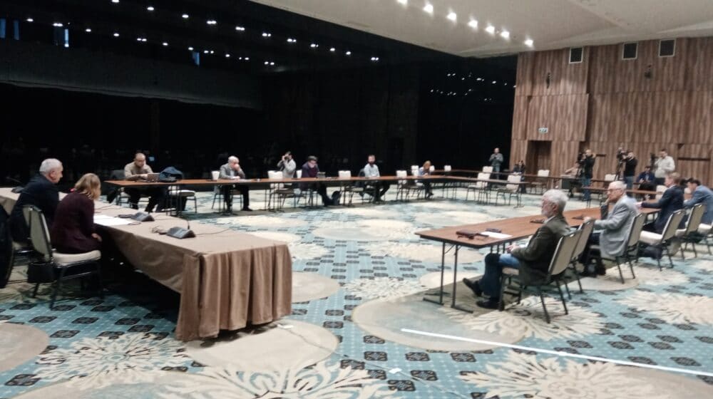 BiH epicentar krize, Srbija i Hrvatska ne doprinose stabilizaciji 1