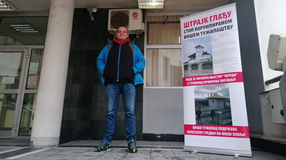 Užice: Štrajk glađu, rođački spor zbog gradnje na jednoj parceli, sumnje i optužbe (FOTO) 1