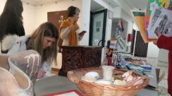 IMG_20211215_123858 Umetnička škola prikupila preko 30.000 dinara za decu u užičkoj bolnici (FOTO) 3