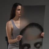 Kragujevac: Otvaranje izložbe „Sa sebe spirati” Marijane Janković 1