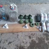 Policija u Rači osumnjičenom tražila drogu a pronašla bombe 9