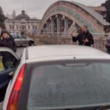 Kragujevac: Ne može revolucija mobilnim telefonom 3