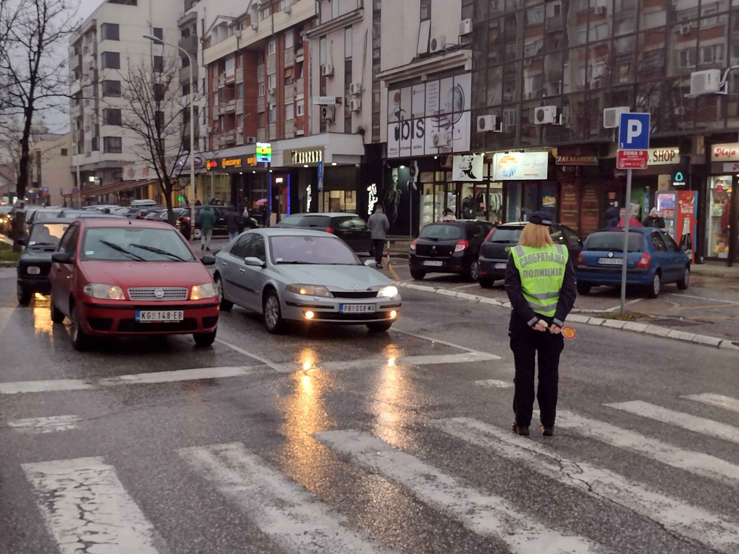 Kragujevac: Ne može revolucija mobilnim telefonom 6