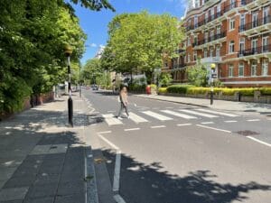 Rezervisanost je način na koji Englezi brane svoju intimu, svaka poseta Srbiji je slatko-gorka pilula 10 Rezervisanost je način na koji Englezi brane svoju intimu, svaka poseta Srbiji je slatko-gorka pilula 10