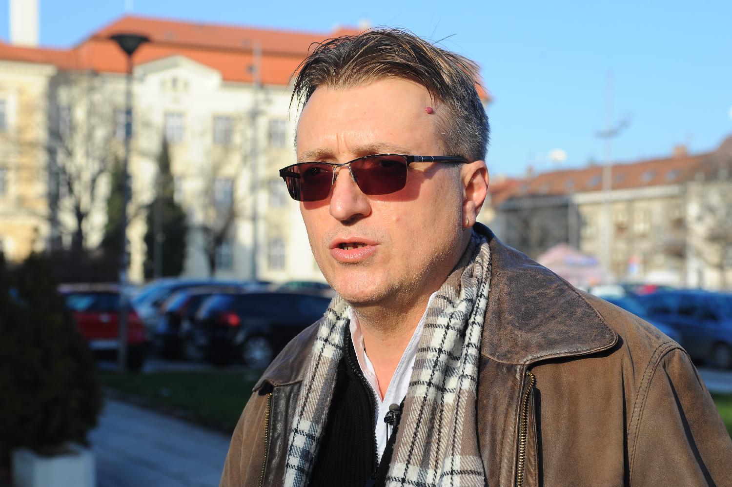Režim prezire mladost jer ne može da je kontroliše: Pozadina zapaljivih izjava Borojevića, Bokana i Jovanova o studentima 5 Režim prezire mladost jer ne može da je kontroliše: Pozadina zapaljivih izjava Borojevića, Bokana i Jovanova o studentima 3