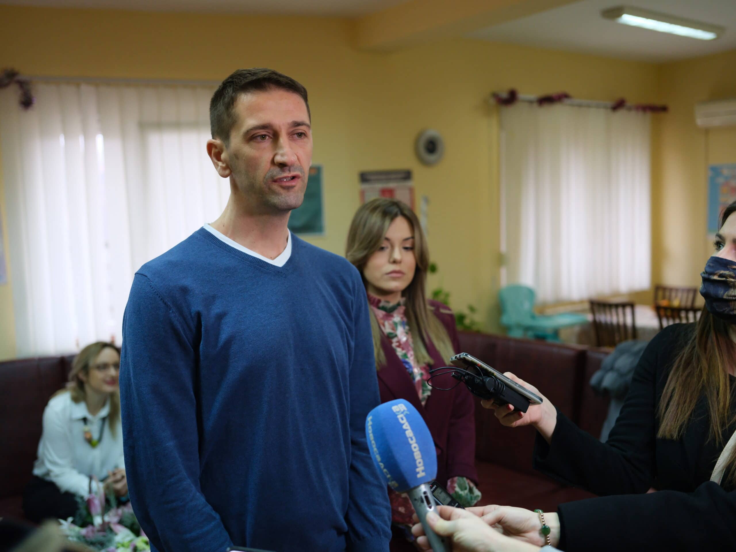 Slobodan Boškan sa Mozzartom posetio Sigurnu kuću u Novom Sadu 2