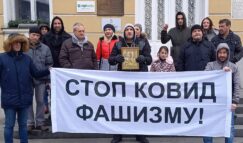 Užice: Policija u Užicu zaustavila i legitimisala demonstrante i novinare, uz objašnjenje da "samo radi svoj posao" (FOTO/VIDEO) 5