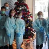 Kragujevac: Učenici škole “Radoje Domanović” obradovali drugare koji su u bolnici 2