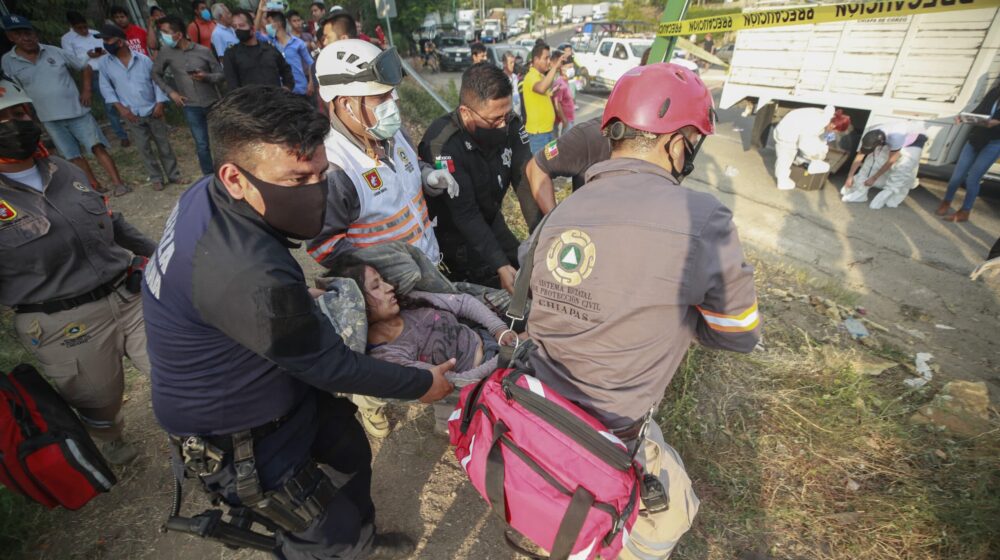 Poginulo 55 migranata u sudaru kamiona u južnom Meksiku 1