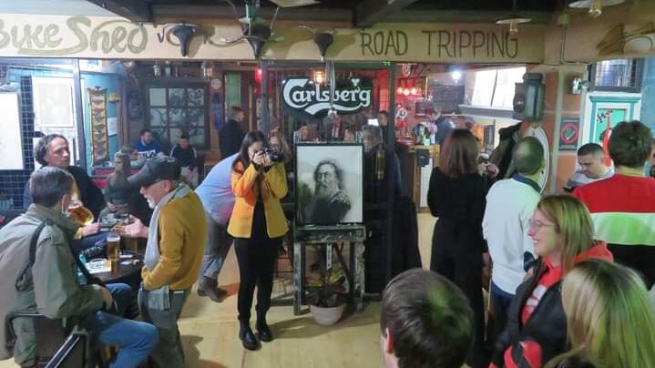 Izložba slika vranjanskog umetnika Zorana Petrušijevića u nesvakidašnjem prostoru 1