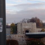 Nalepnice protiv Ratka Mladića osvanule i u Nišu 4