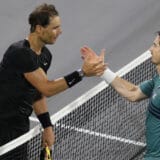 Marej pobedio Nadala za finale egzibicionog turnira u Abu Dabiju 13