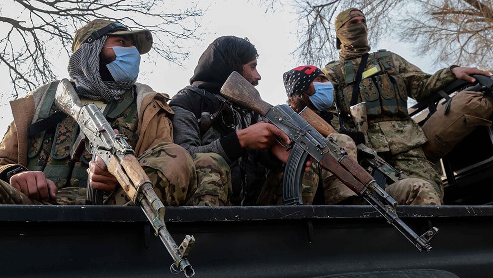 Talibani saopštili da je u bombaškom napadu ubijen istaknuti avganistanski sveštenik u Kabulu 1