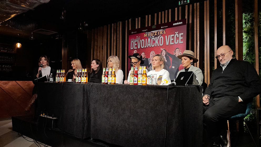 „Veselo devojačko veče“ uz jugoslovenske hitove 1