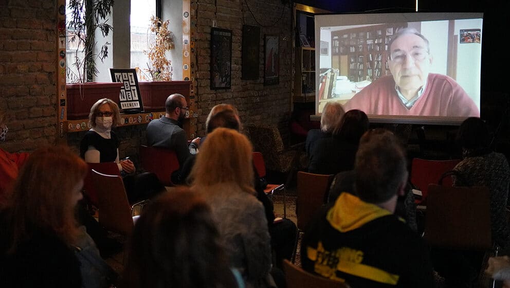 Turski nobelovac Orhan Pamuk: Teško je ljudima nametnuti karantin 1