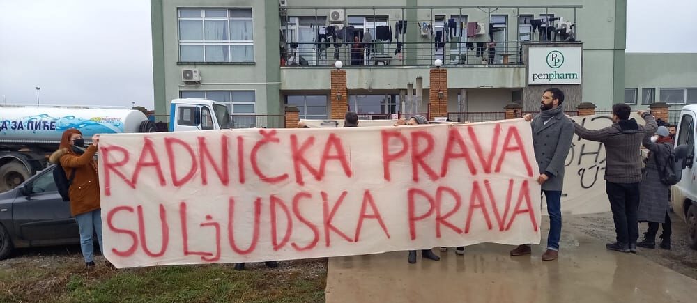 Grupa aktivista i aktivistkinja podržala radnike Vijetnama ispred fabrike Linglong 1