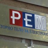 Nova.rs: REM pokrenuo postupak protiv televizije Pink zbog gostovanja Bokana 14