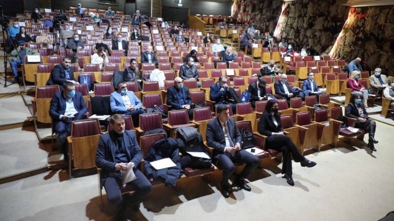 Užice: Odbornici dali saglasnost na koncesioni ugovor između Grada i "Bečej prevoza" 1