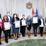Uručena godišnja priznanja za unapređenje rodne ravnopravnosti u Srbiji za 2021. 2