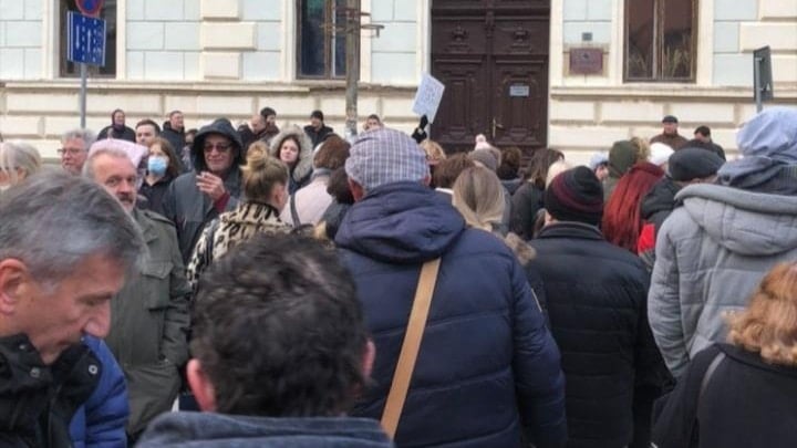 Blokade puteva širom Srbije, zabeleženo više incidenata (FOTO/VIDEO) 25