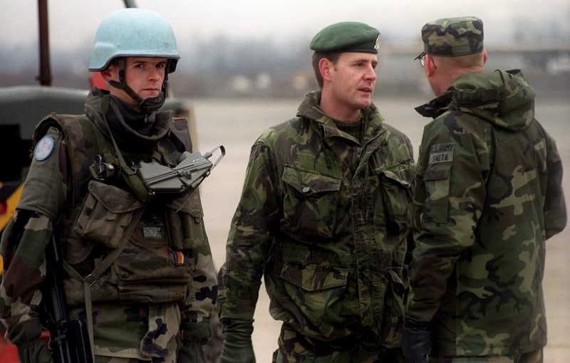 Dodatne snage NATO u BiH bi „ućutkale“ Dodika 1
