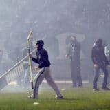 Huligani skupo koštali Lion i Pariz 4