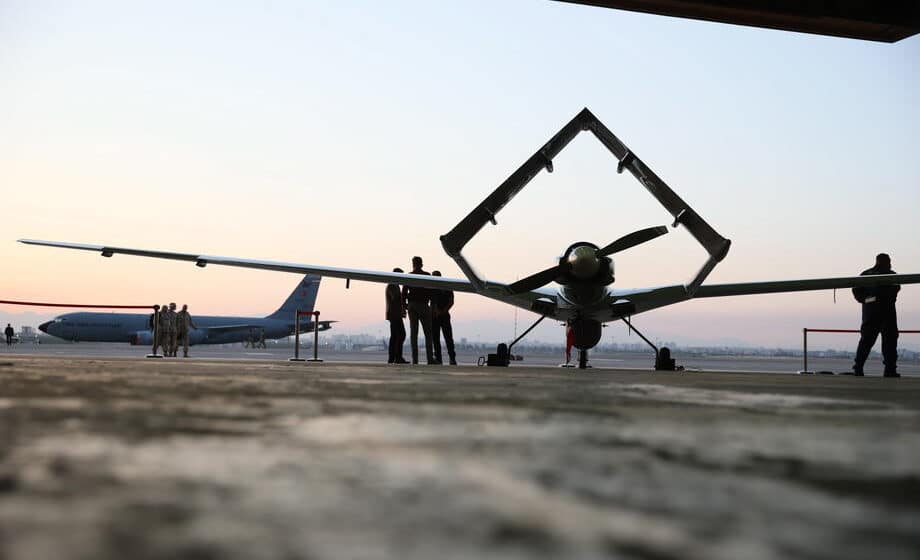 Turska spremna da proda više od 20 dronova „Bajraktar TB2“ Ukrajini 1