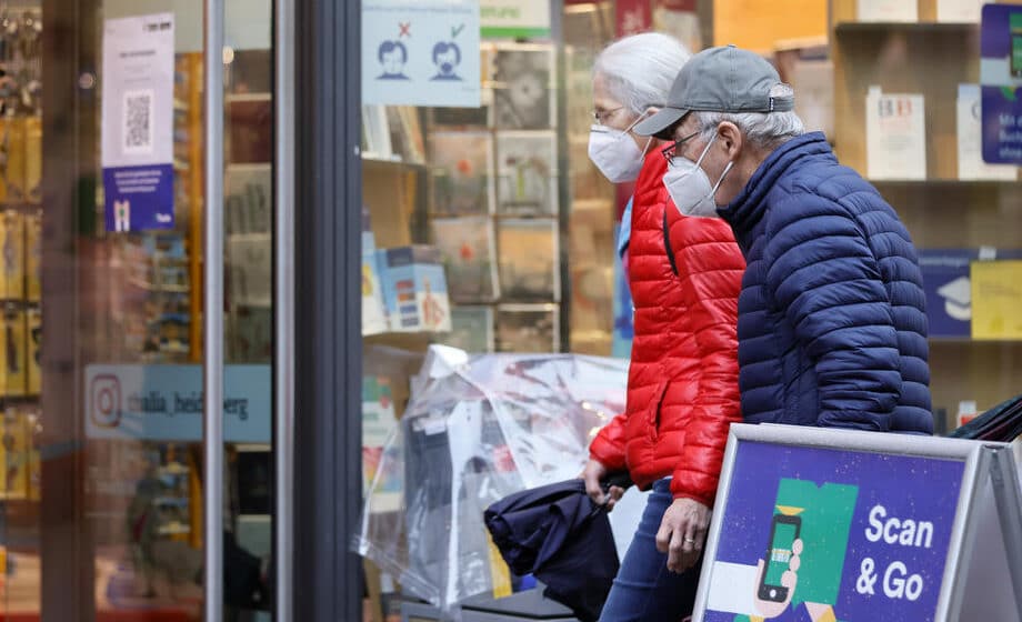 Širenjem omikrona fokus sa broja novih infekcija treba prebaciti na broj hospitalizovanih 1