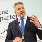 Karl Nehamer jednoglasno izabran za novog kancelara Austrije 12