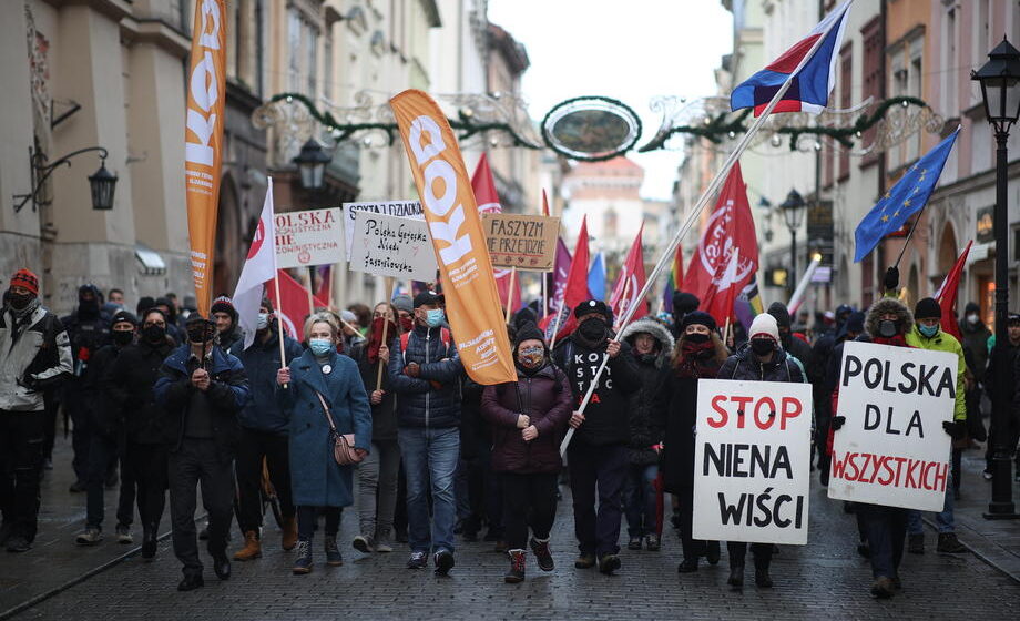 Protest u Poljskoj zbog Zakona o medijima 1