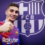 Feran Tores i zvanično u Barsi 14