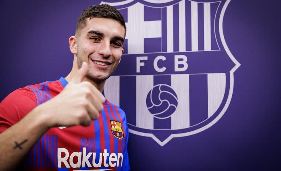 Feran Tores i zvanično u Barsi 1