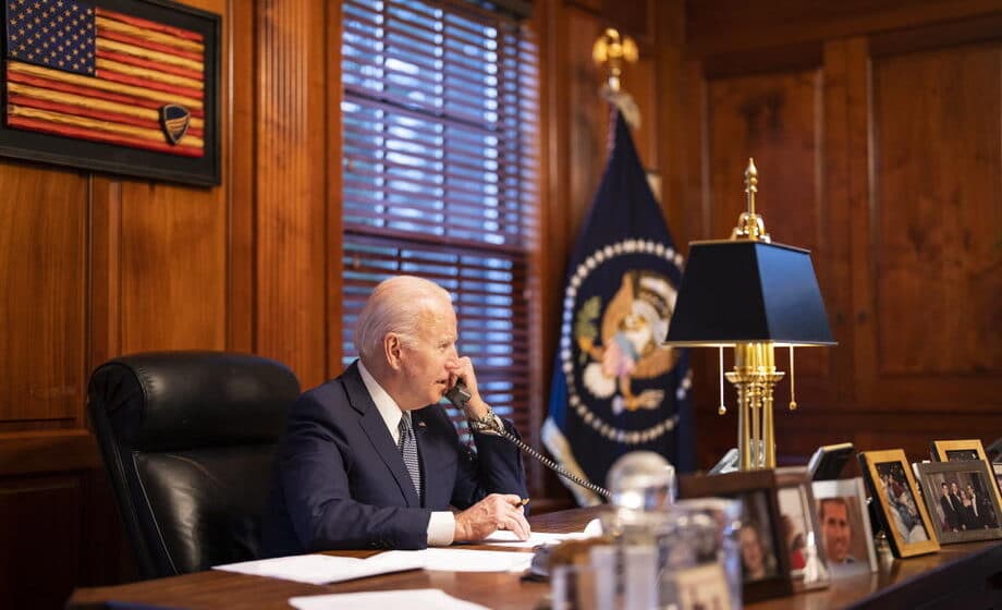 Bajden upozorio Putina na posledice ako Ukrajina bude napadnuta 1