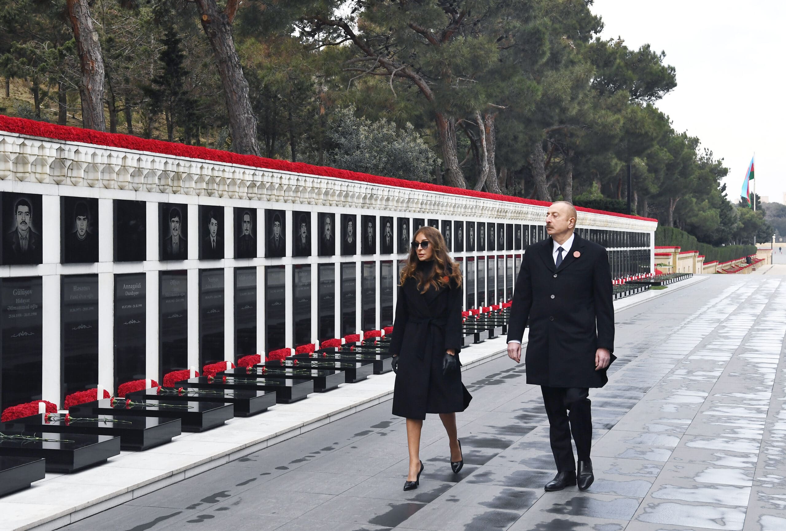 Povodom 32. godišnjice "20. januara" Azerbejdžan obeležava Dan nacionalne žalosti 2 Povodom 32. godišnjice "20. januara" Azerbejdžan obeležava Dan nacionalne žalosti 2