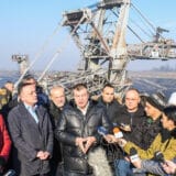 "Najgore naprednjačke kadrove na najviša mesta": O izboru Grčića, Nedimovića i Lukača na najviše funkcije na lokalu 8